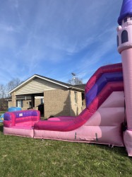 Grand20Royal20Outside 1745781866 Grand Royal Palace Dual Lane W/Pool